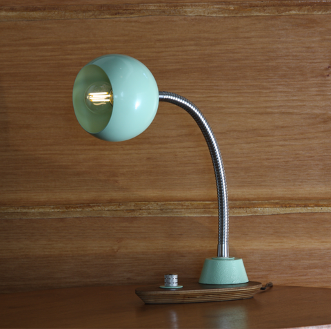 Buddy Desk Lamp #1.1 - Modilumi